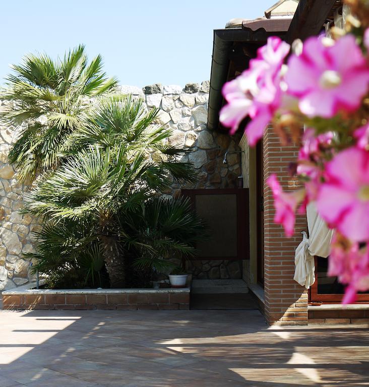 Alba Chiara Bed & Breakfast อันซีโอ ภายนอก รูปภาพ
